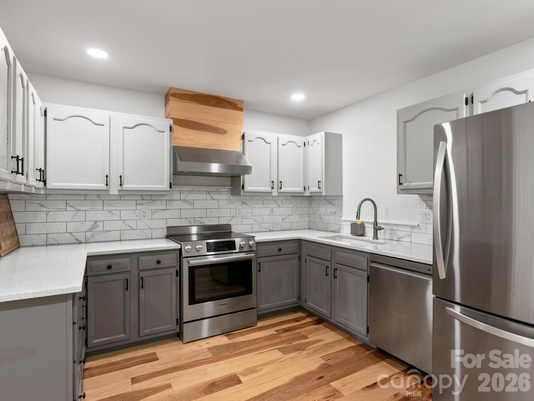 41 Bear Trail — Fairview