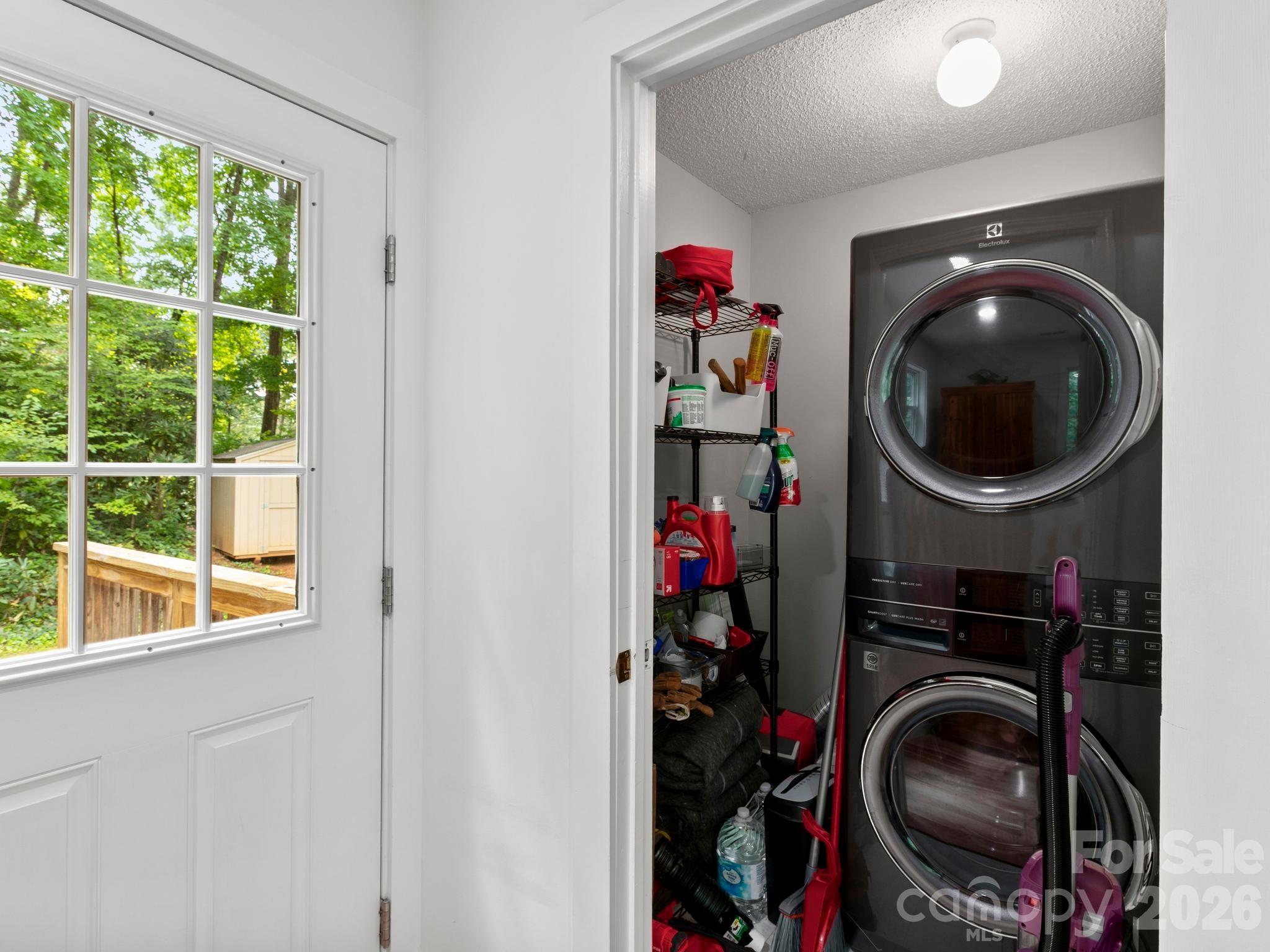 41 Bear Trail — Fairview