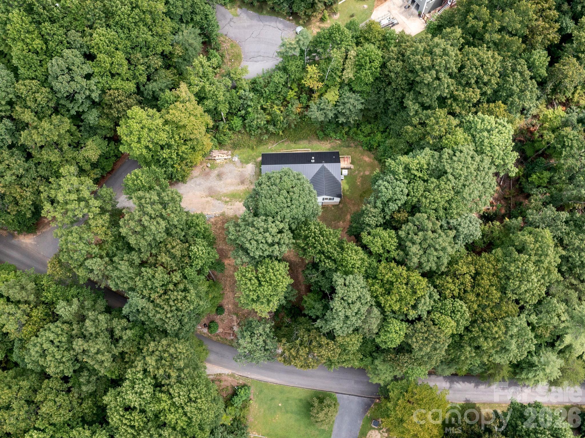 41 Bear Trail — Fairview