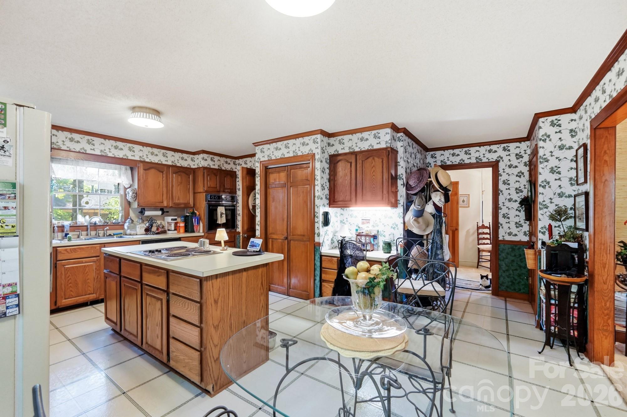 2504 Knights Court — Monroe