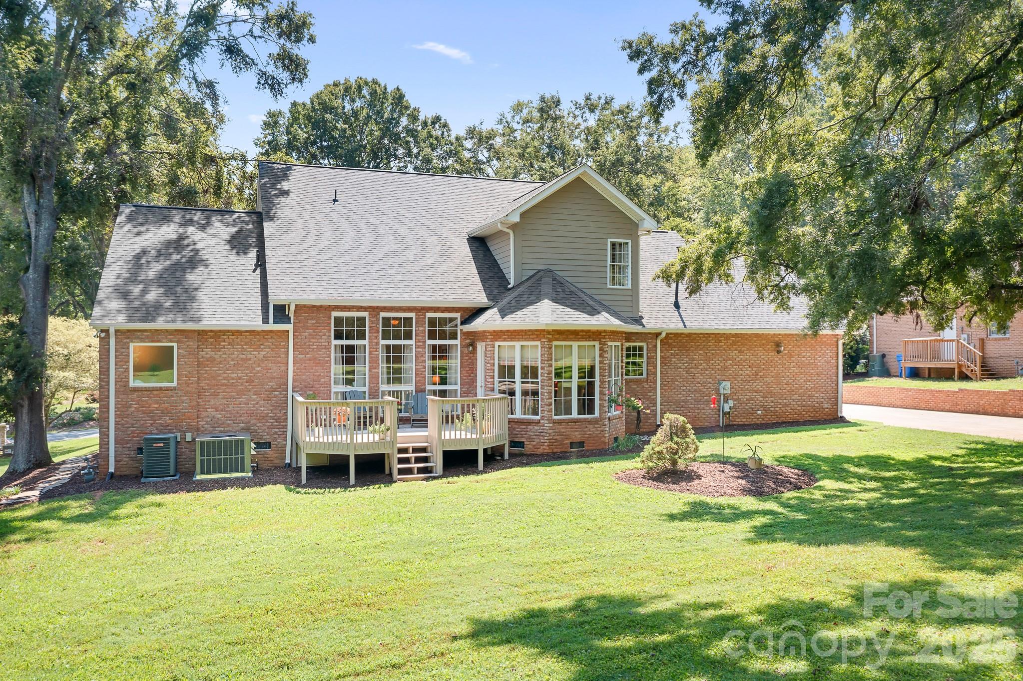 684 Millswood Drive — Mooresville