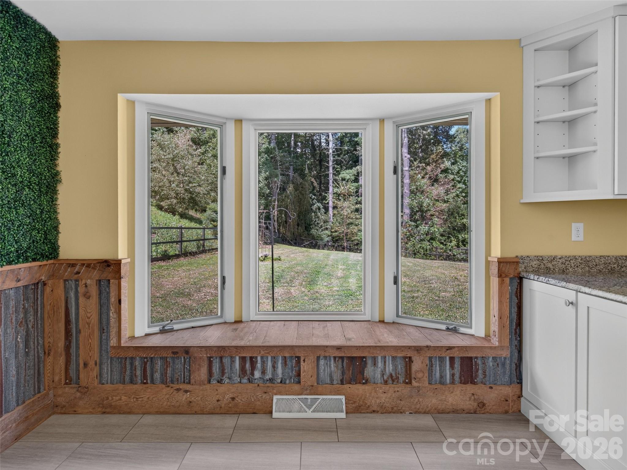 73 Redwood Street — Brevard