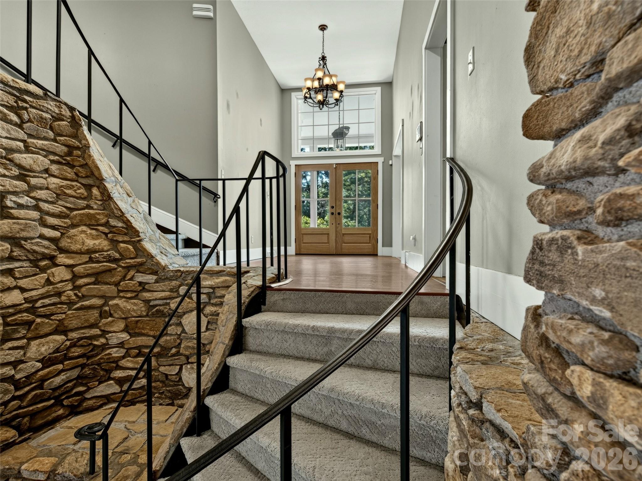73 Redwood Street — Brevard