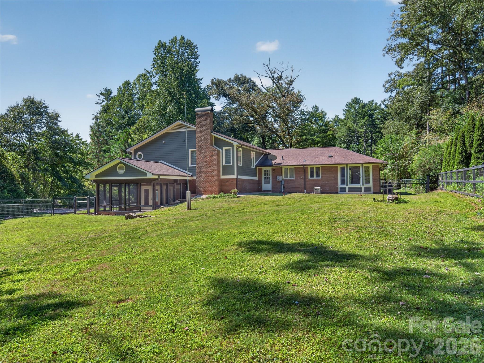 73 Redwood Street — Brevard