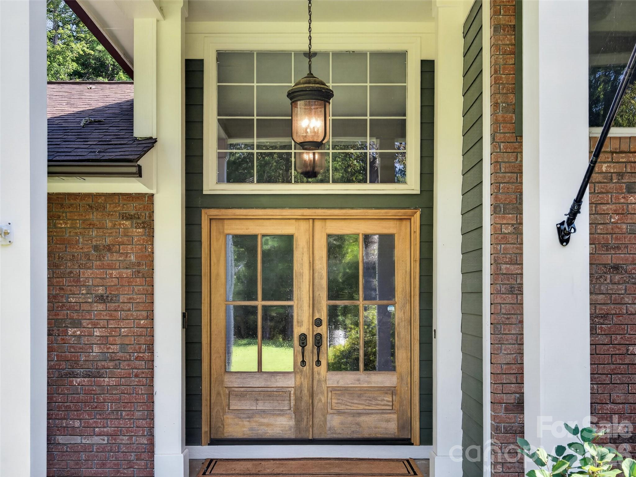 73 Redwood Street — Brevard