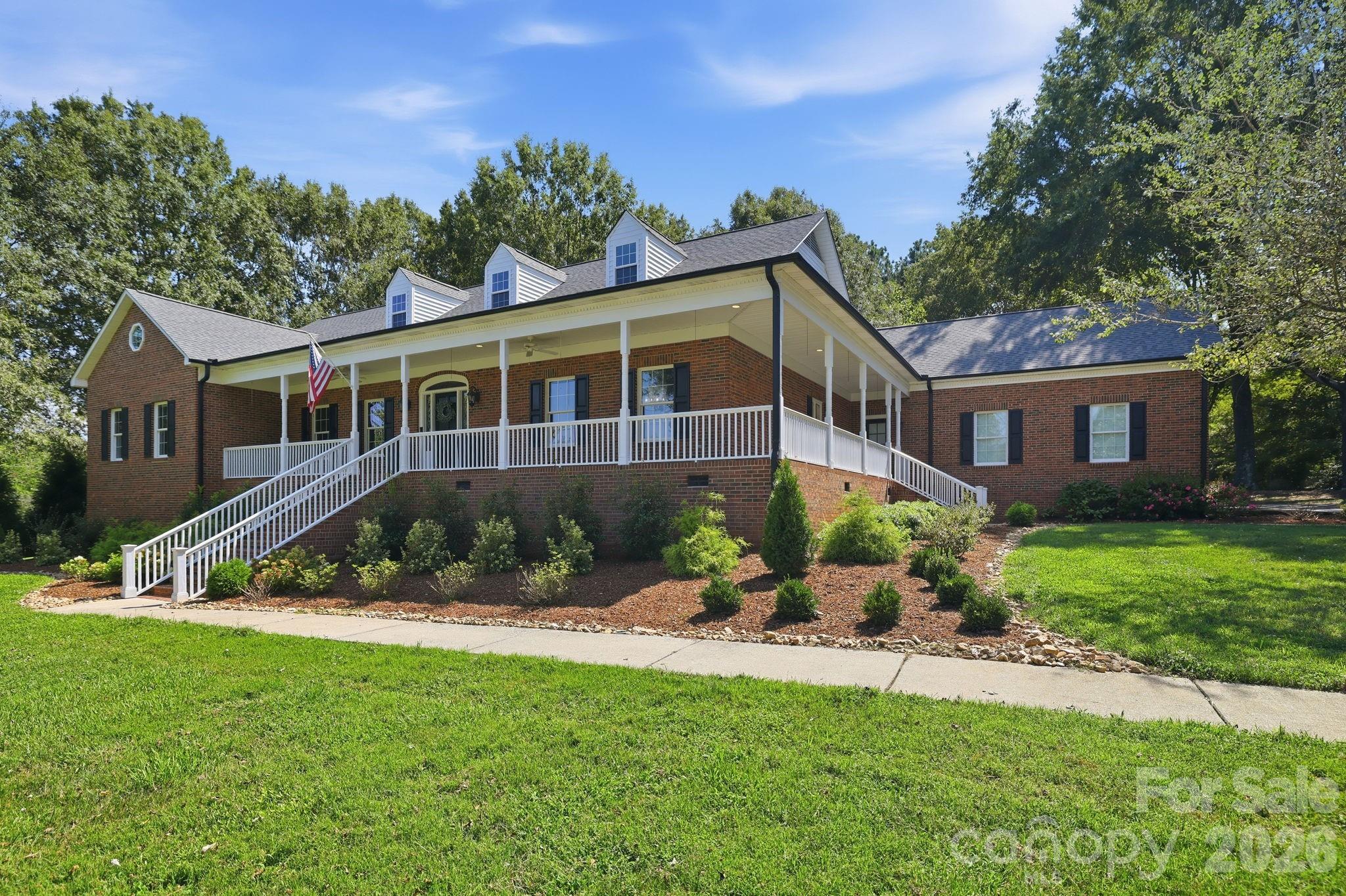 2505 Goldmine Road — Monroe
