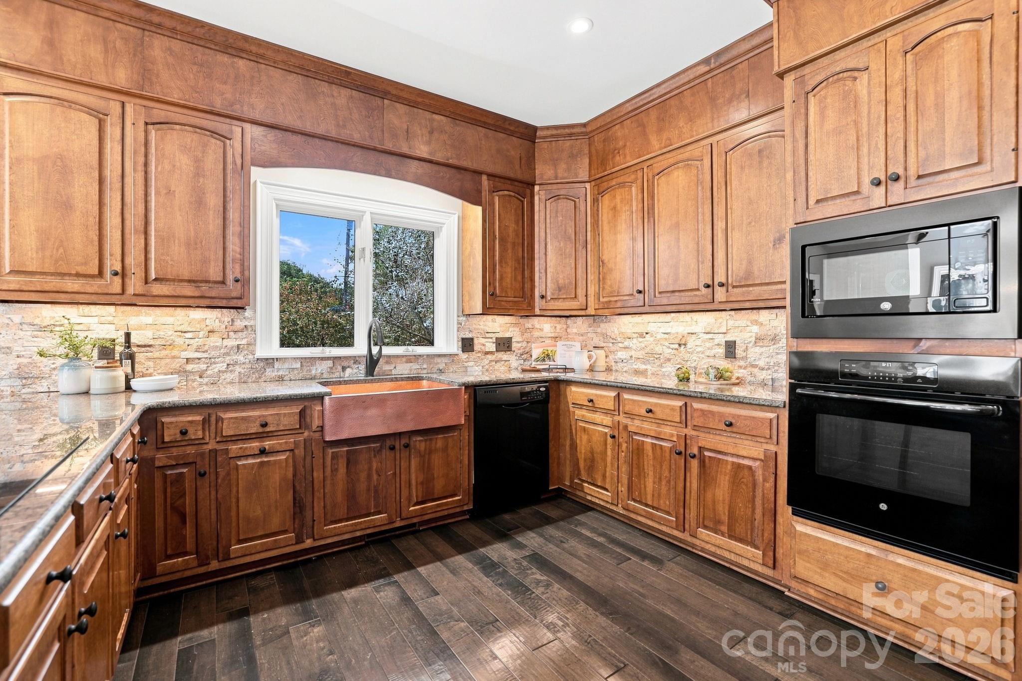 2505 Goldmine Road — Monroe
