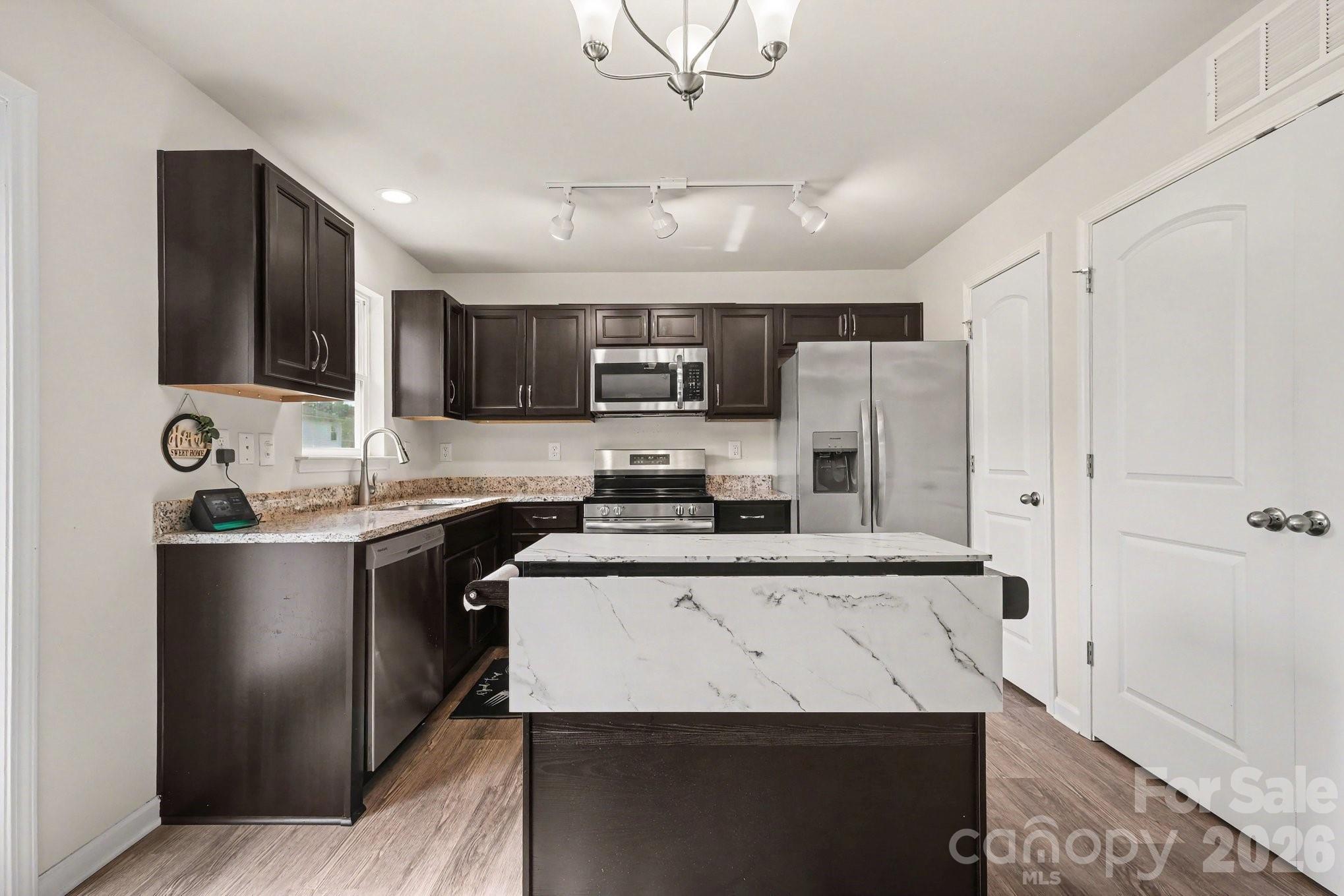 117 Barron Boulevard — Lancaster