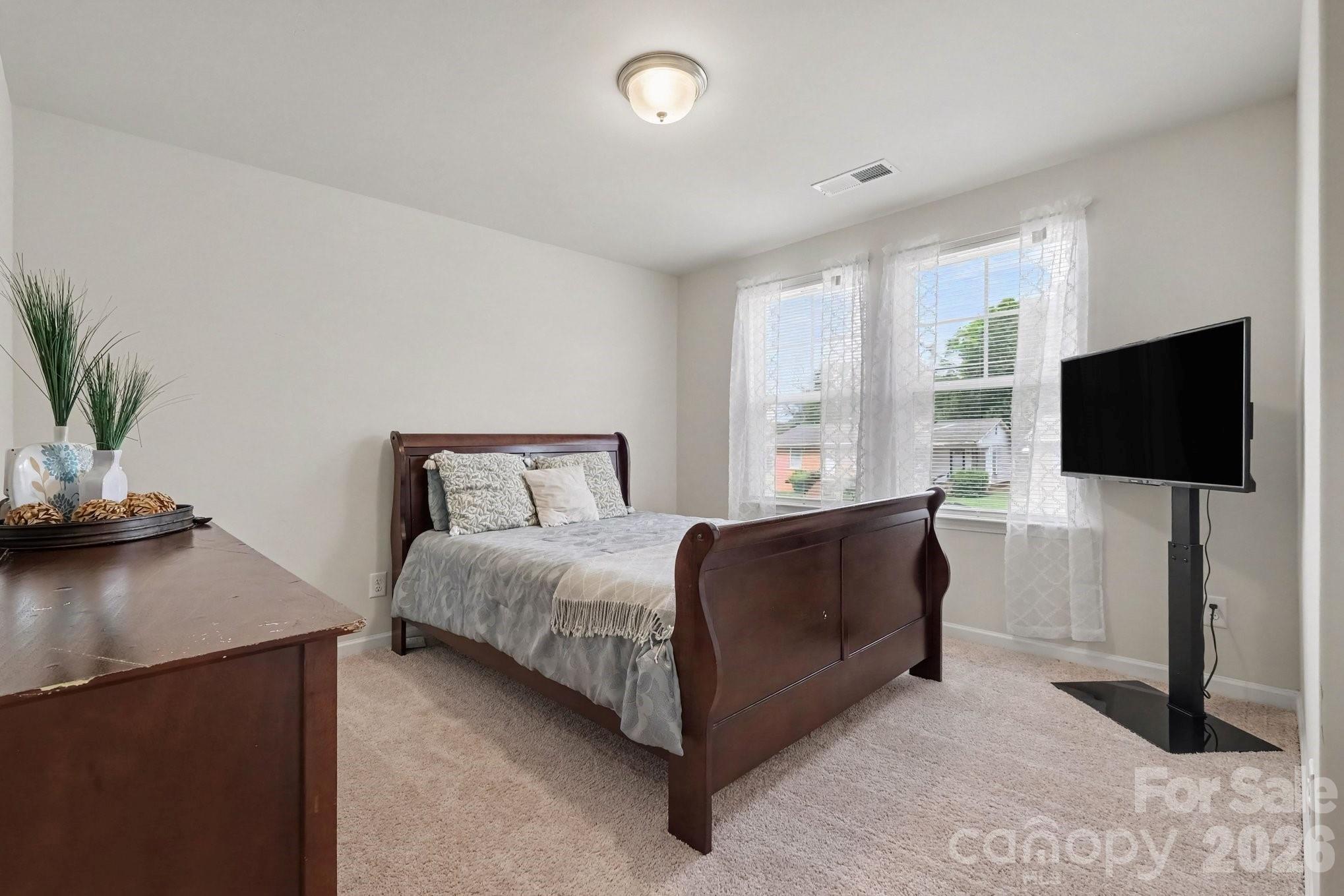 117 Barron Boulevard — Lancaster
