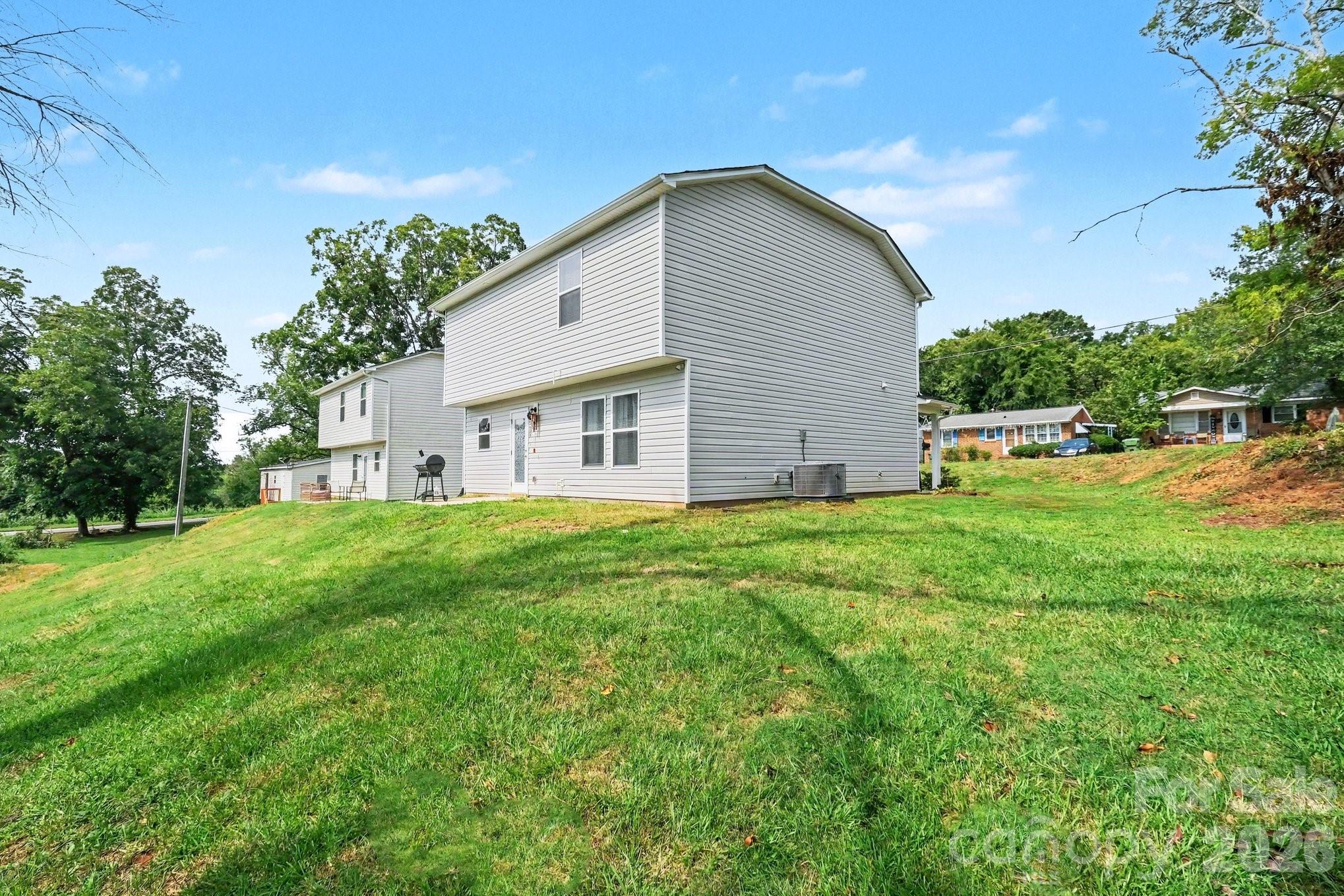 117 Barron Boulevard — Lancaster