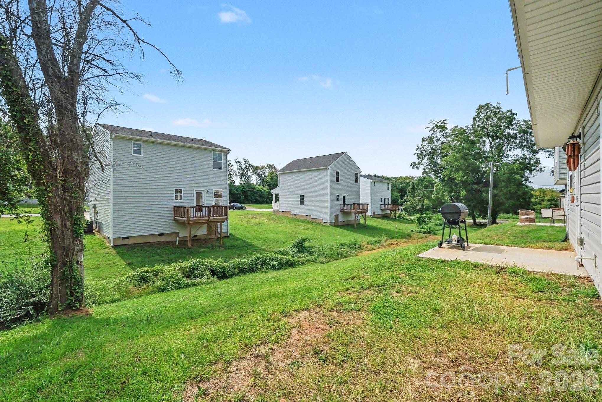 117 Barron Boulevard — Lancaster