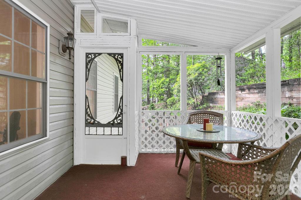 61 Autumn Glen Court — Brevard