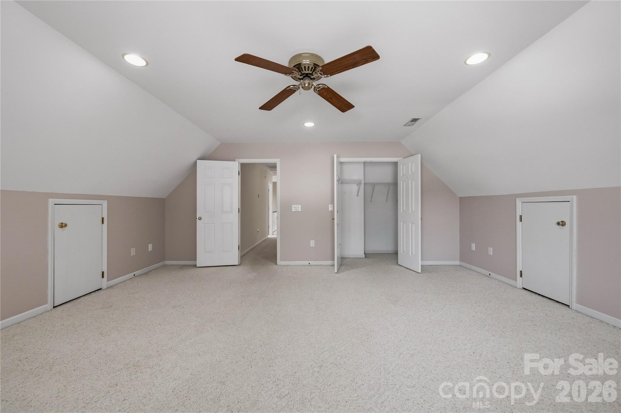 182 E Tattersall Drive — Statesville