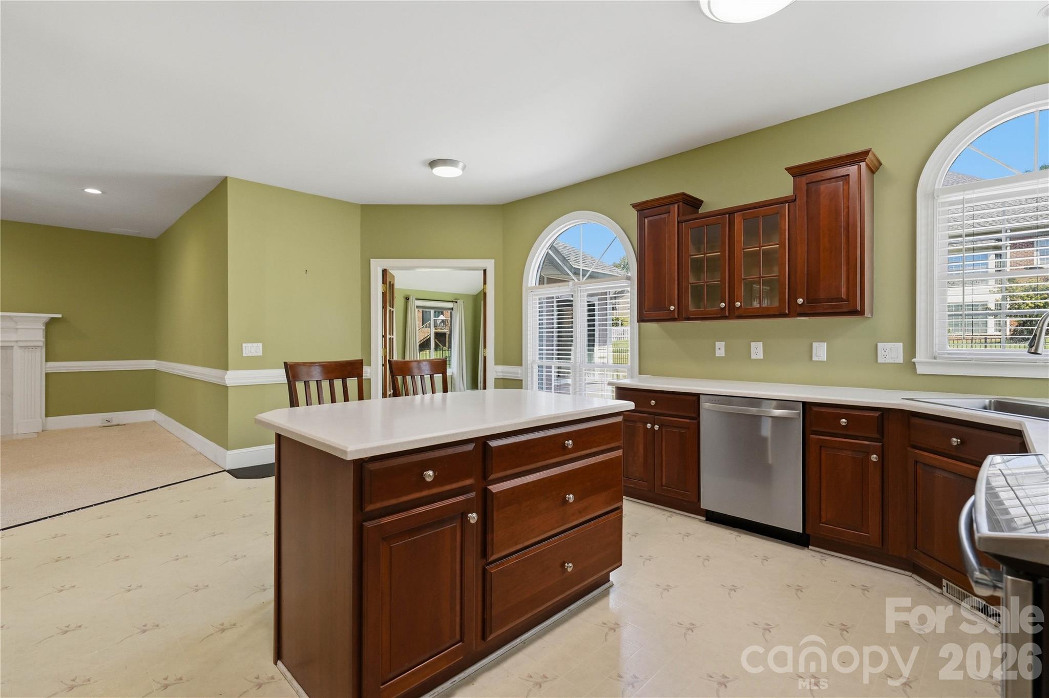 182 E Tattersall Drive — Statesville