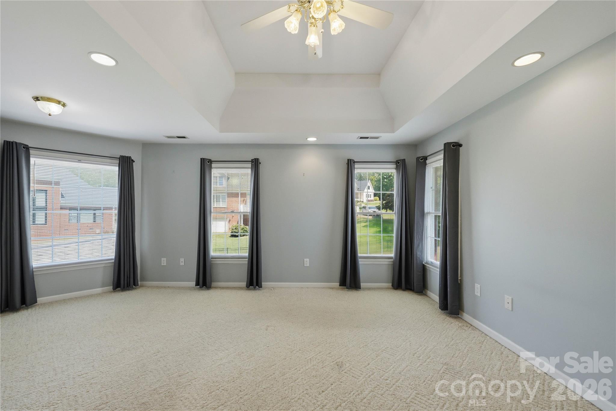 182 E Tattersall Drive — Statesville