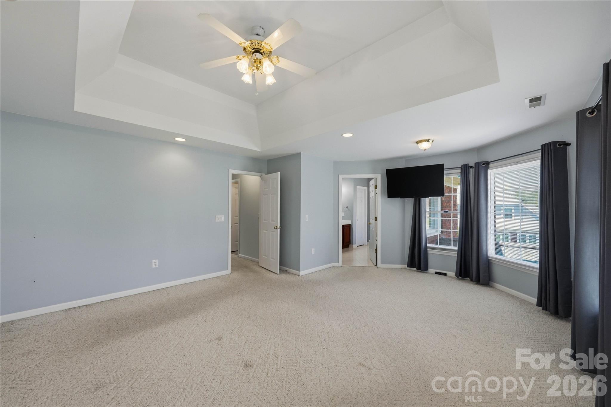 182 E Tattersall Drive — Statesville