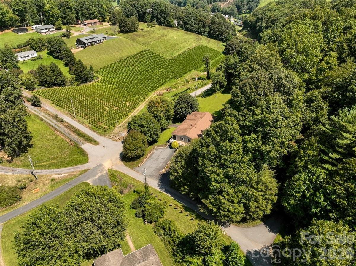 299 Mcdowell Lane — Burnsville