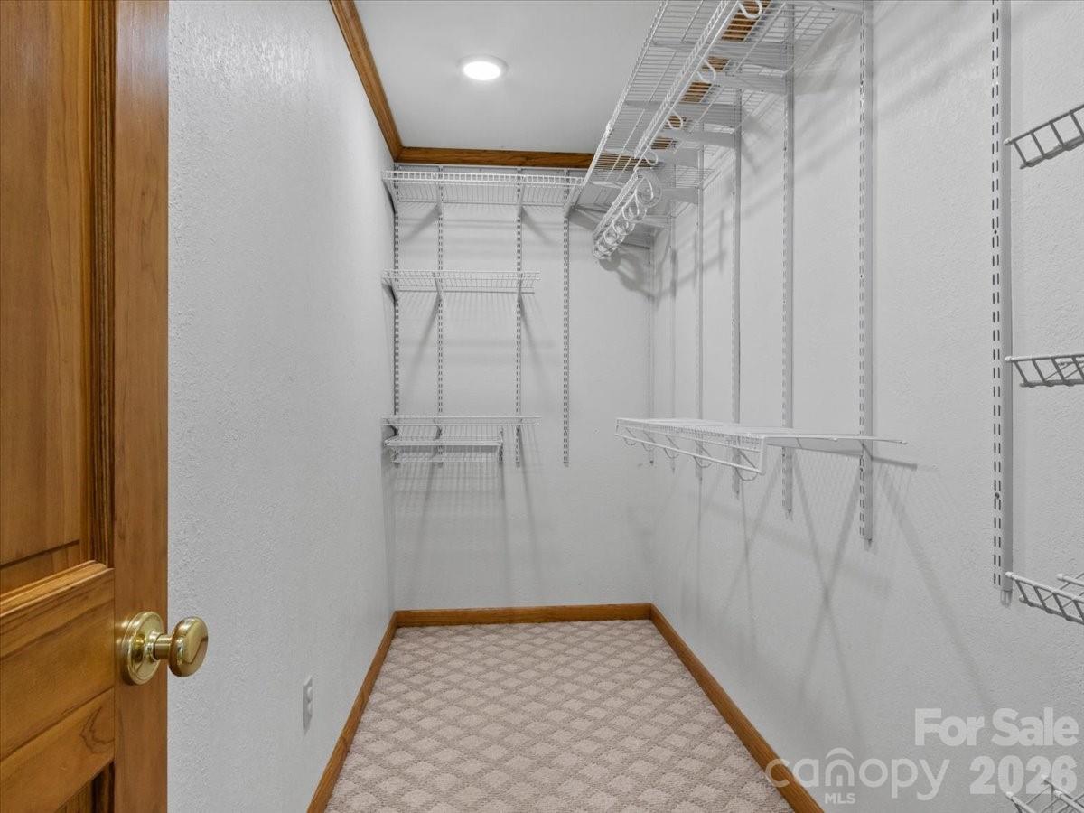 299 Mcdowell Lane — Burnsville