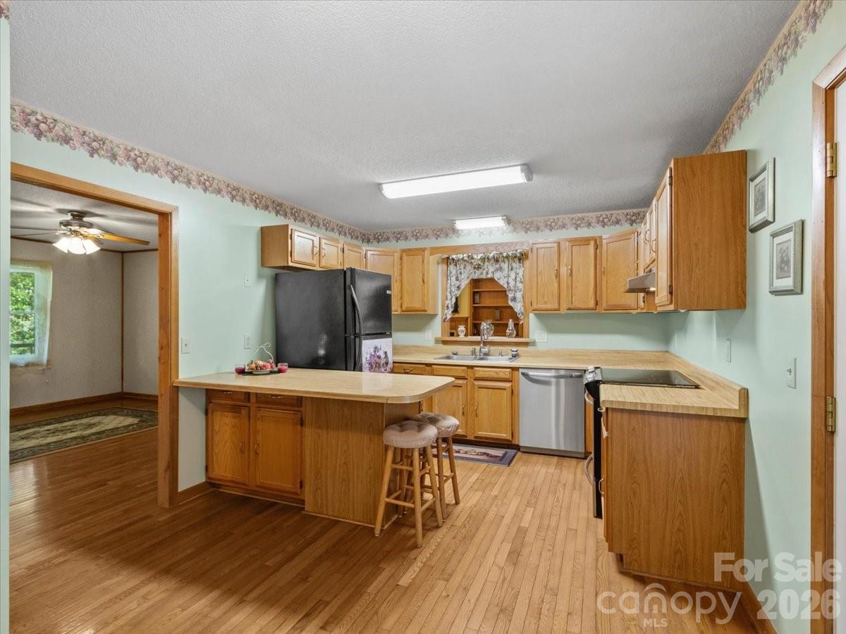 299 Mcdowell Lane — Burnsville