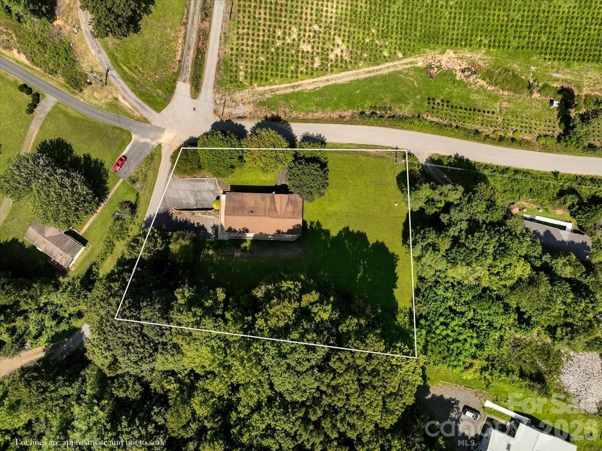 299 Mcdowell Lane — Burnsville