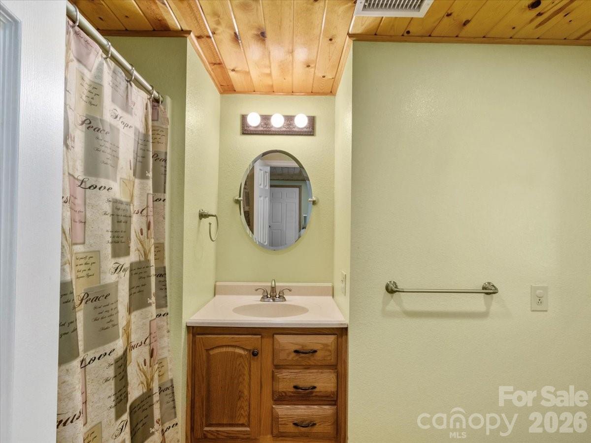 299 Mcdowell Lane — Burnsville