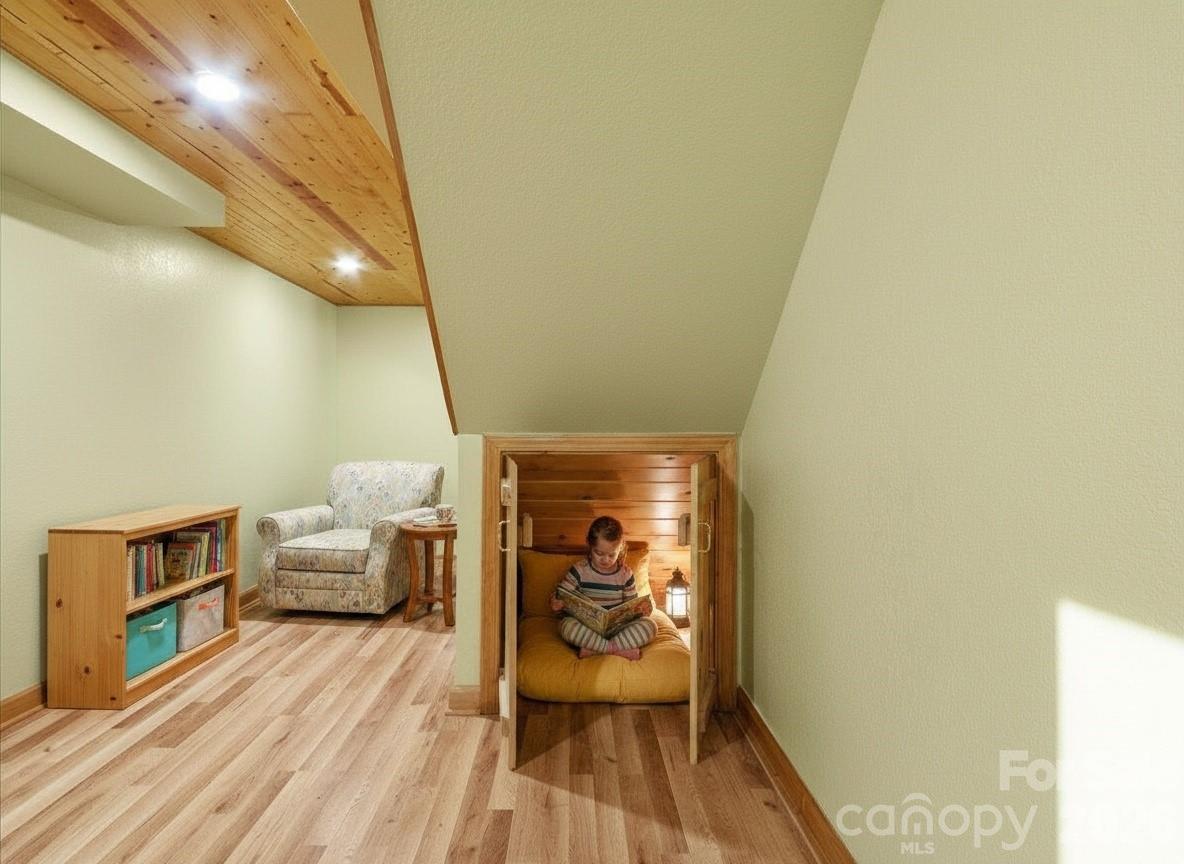 299 Mcdowell Lane — Burnsville