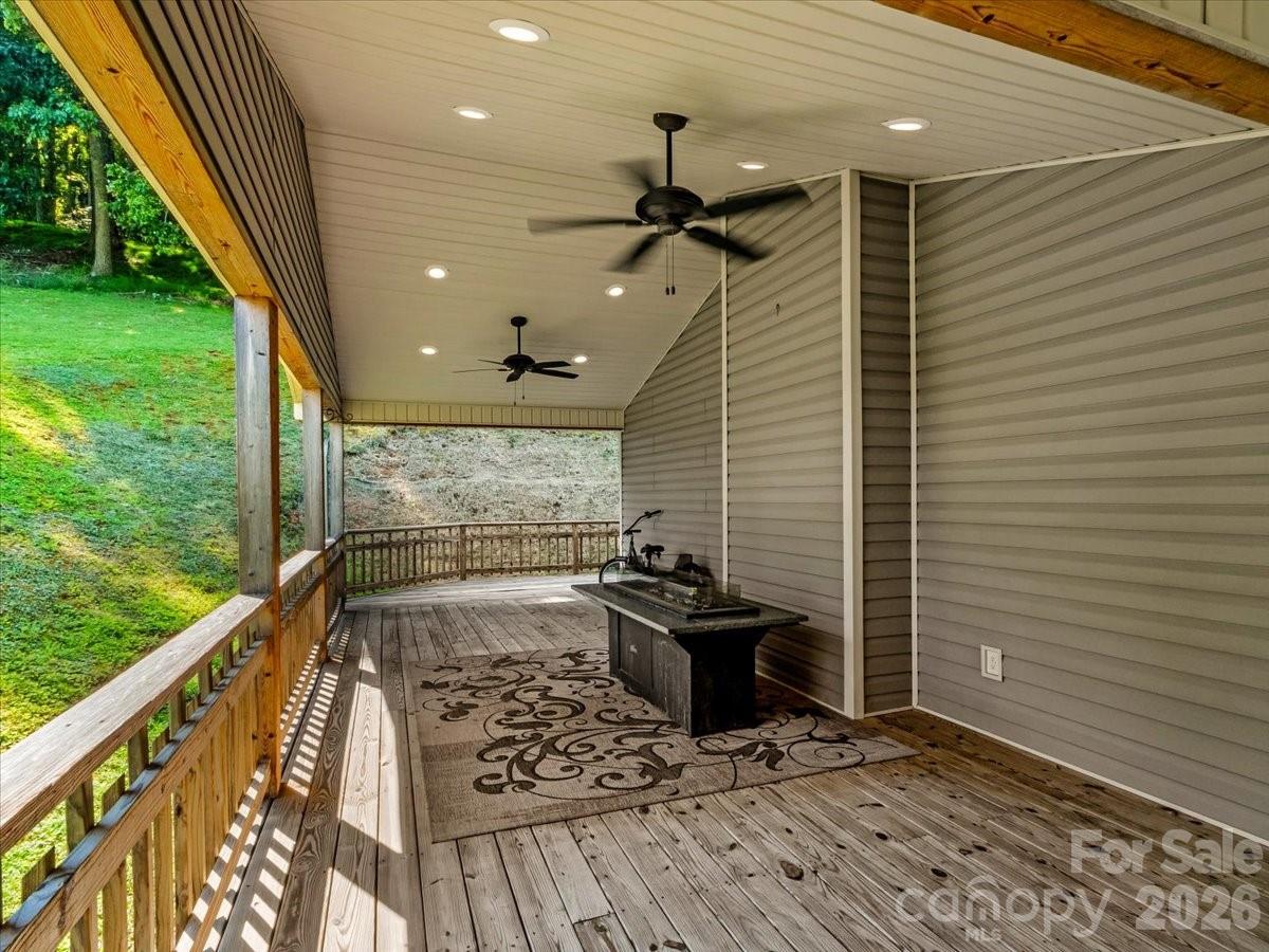 299 Mcdowell Lane — Burnsville