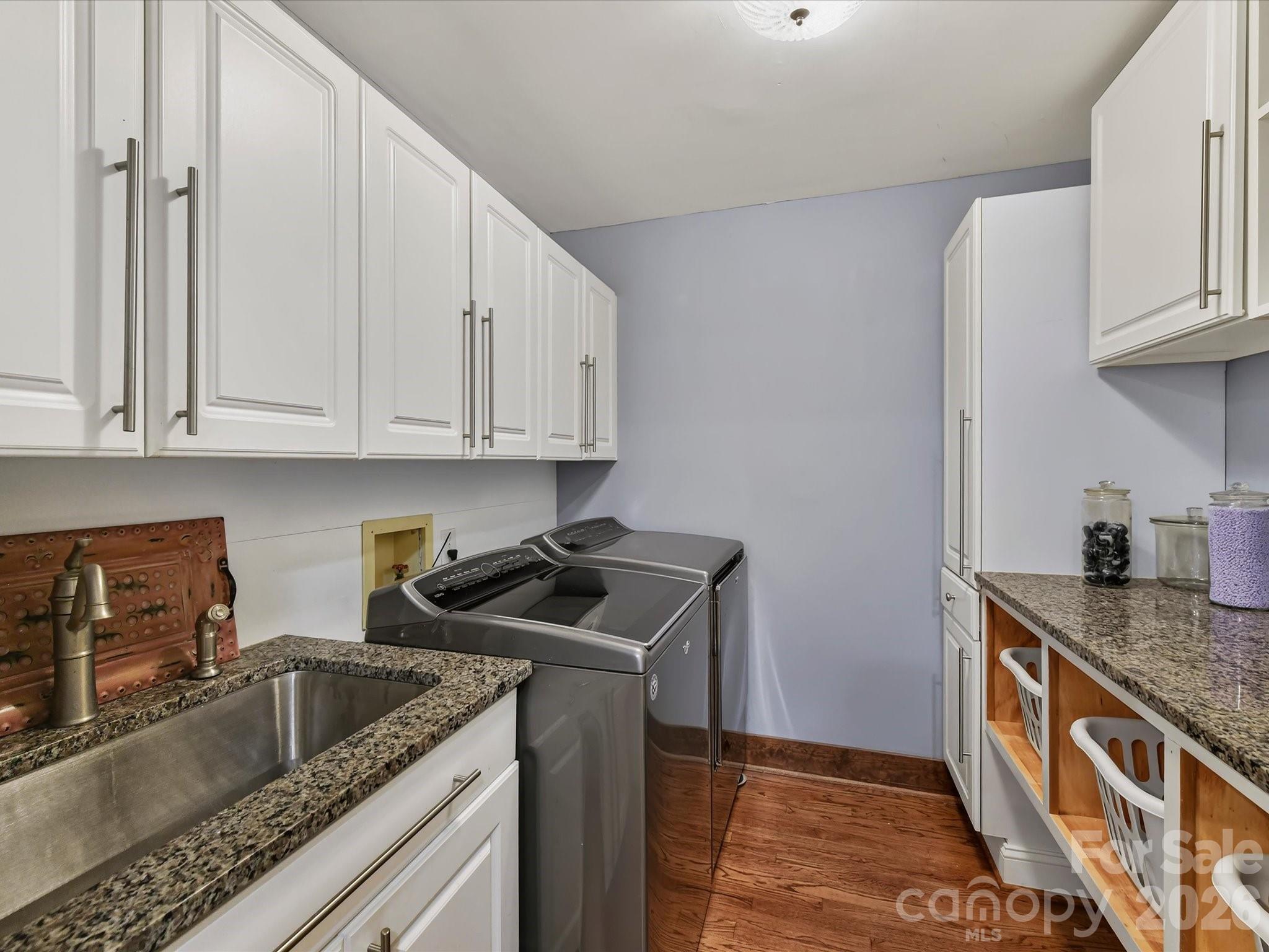 4514 Pendock Court — Charlotte
