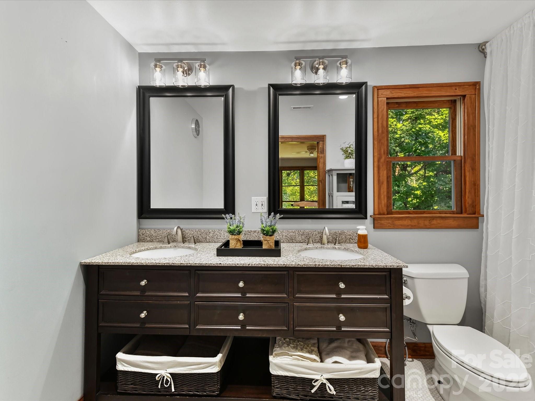 4514 Pendock Court — Charlotte