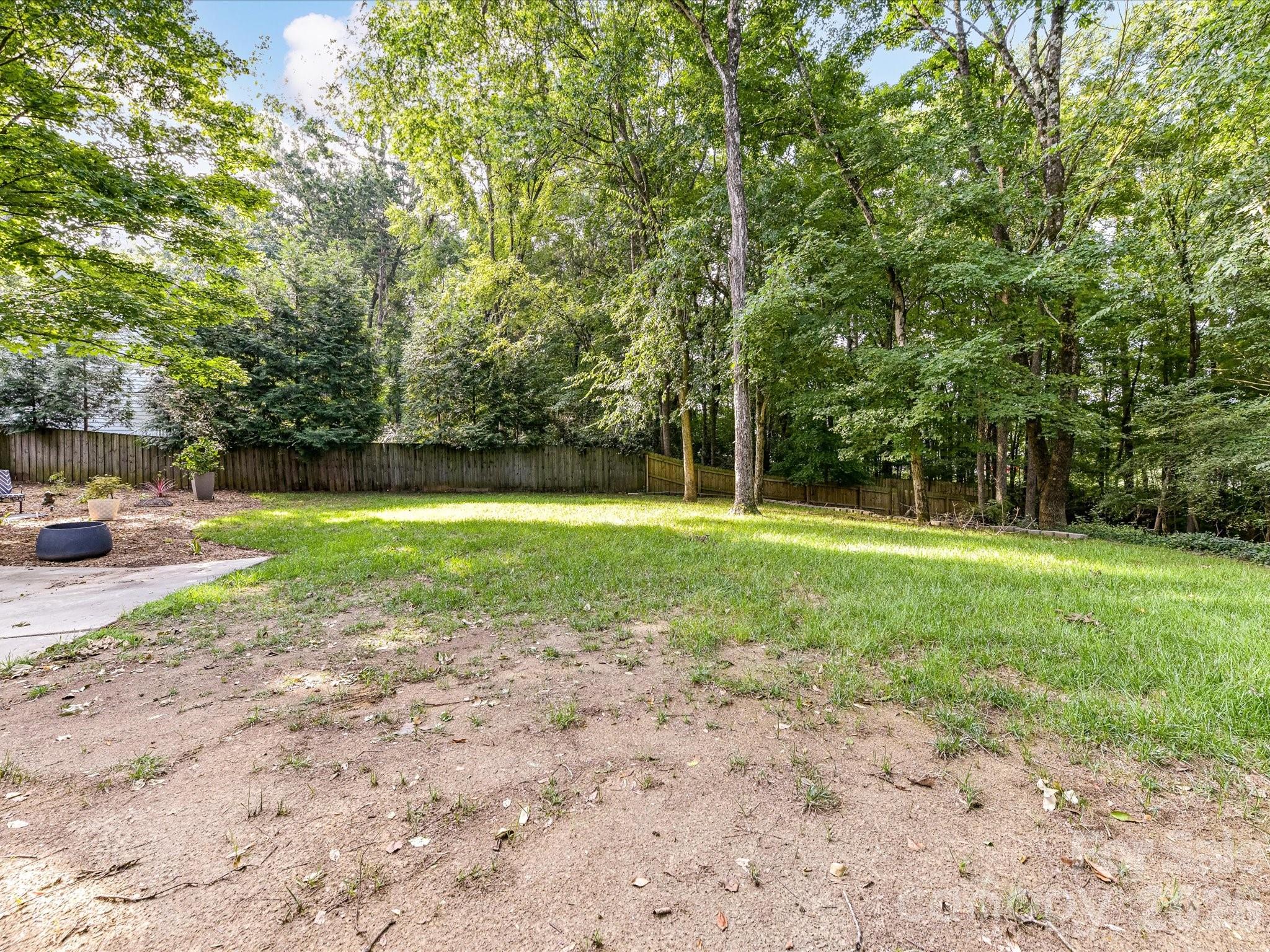 4514 Pendock Court — Charlotte
