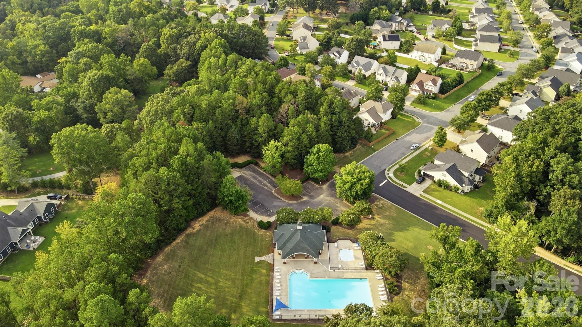 6006 Pine Cone Lane — Monroe