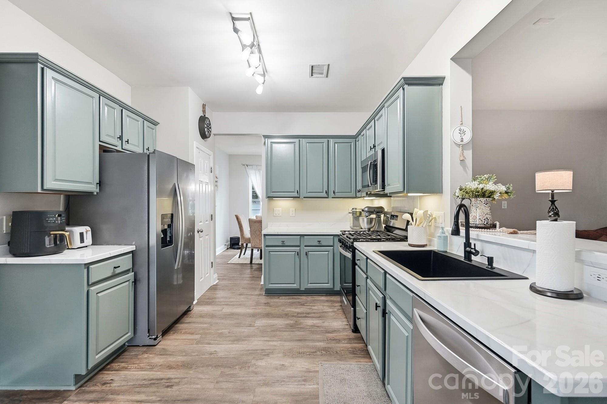 6006 Pine Cone Lane — Monroe