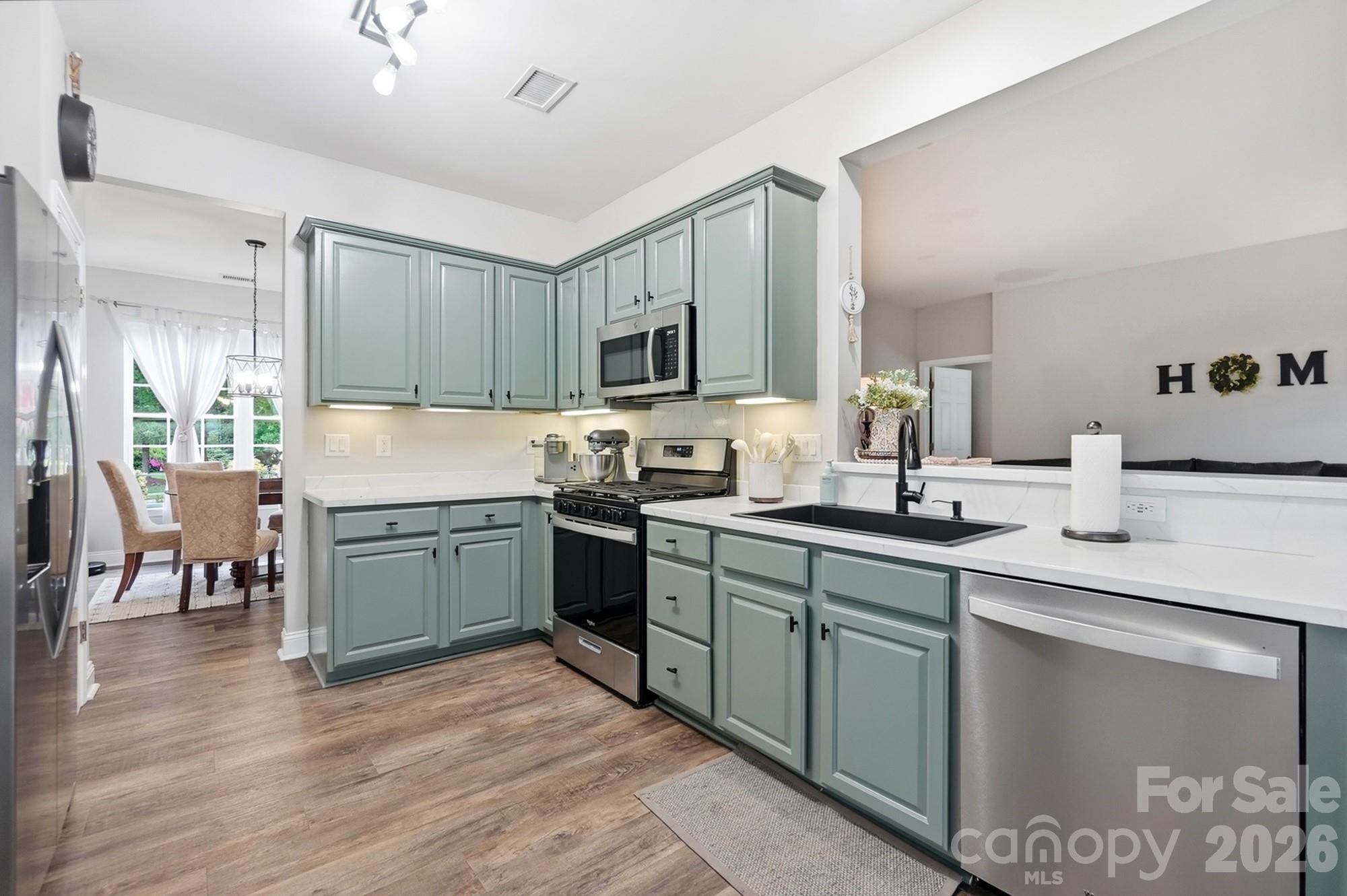 6006 Pine Cone Lane — Monroe