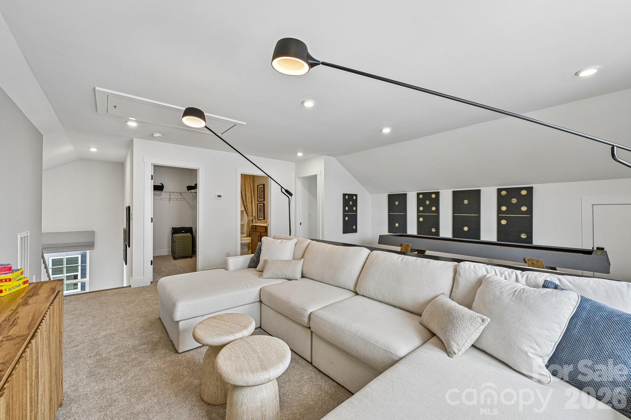 4120 Hickory Place Lane — Pineville