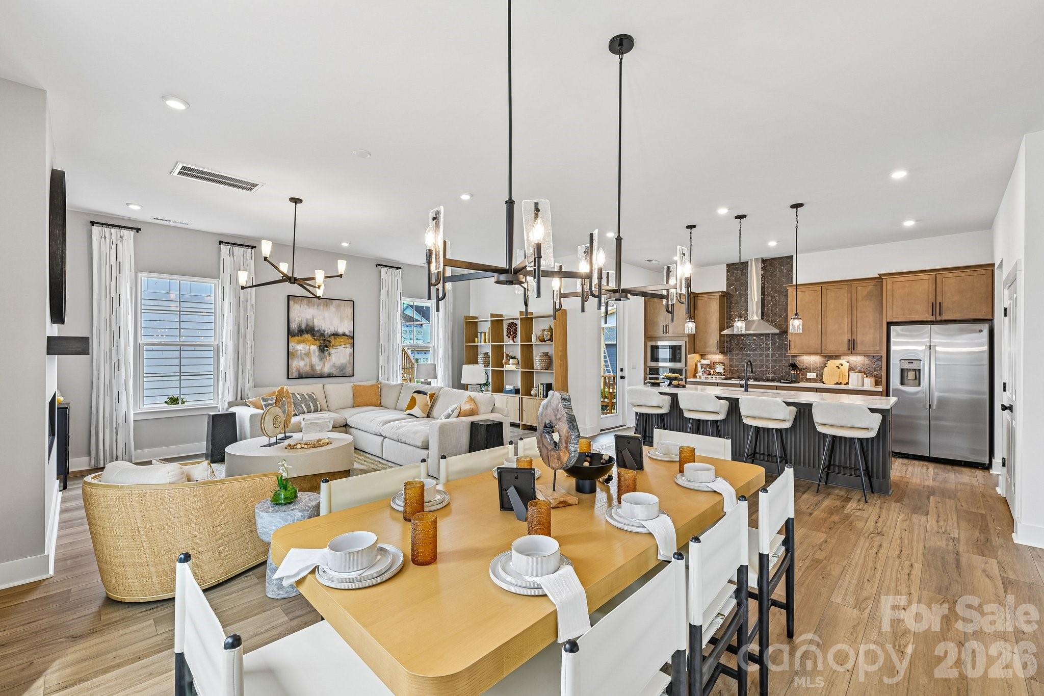 4120 Hickory Place Lane — Pineville