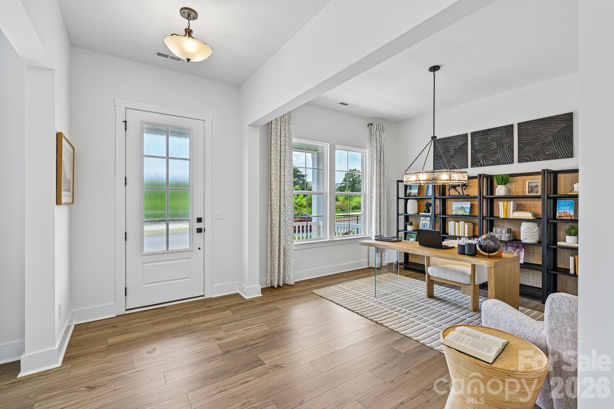 4120 Hickory Place Lane — Pineville