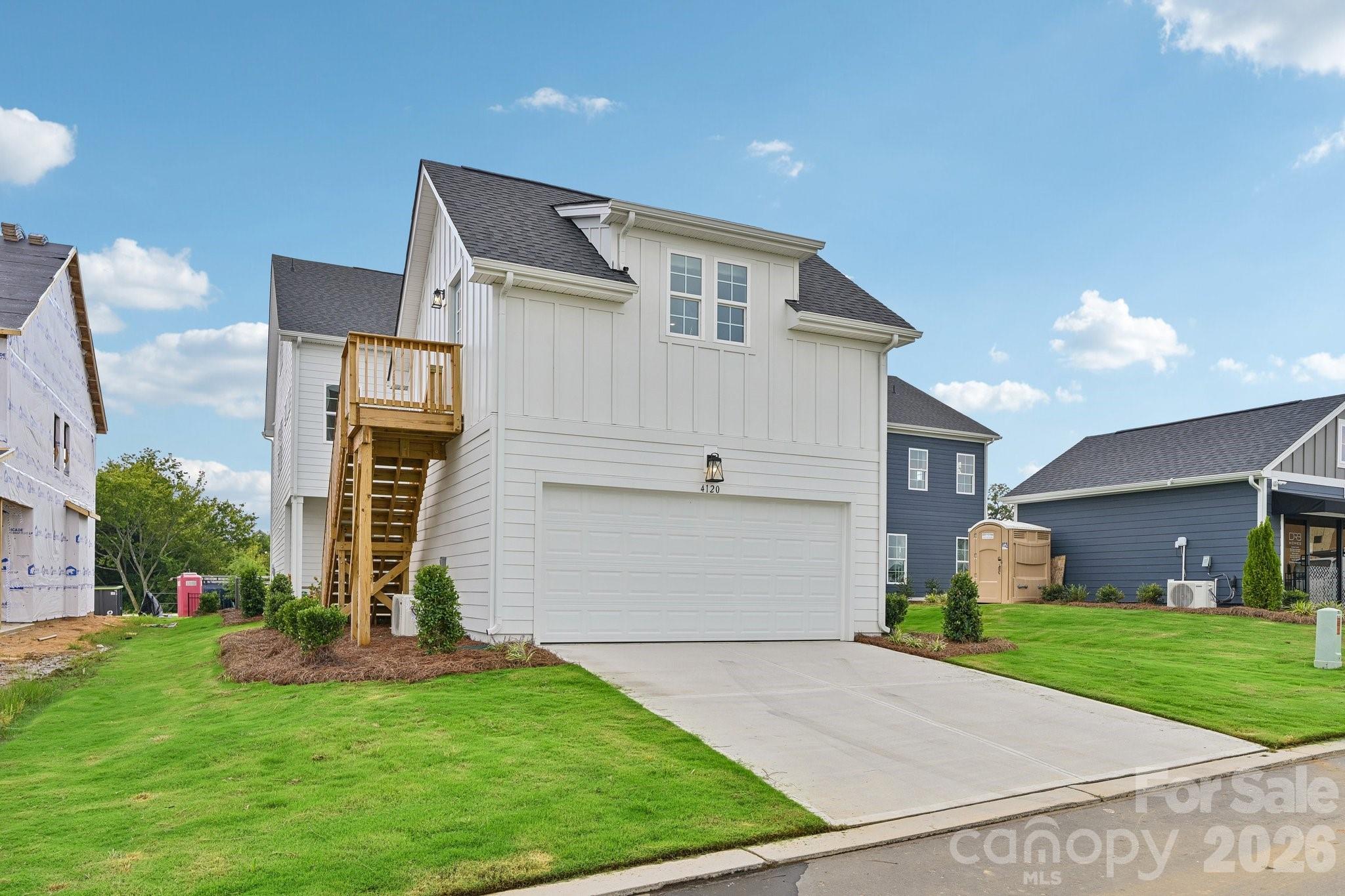 4120 Hickory Place Lane — Pineville