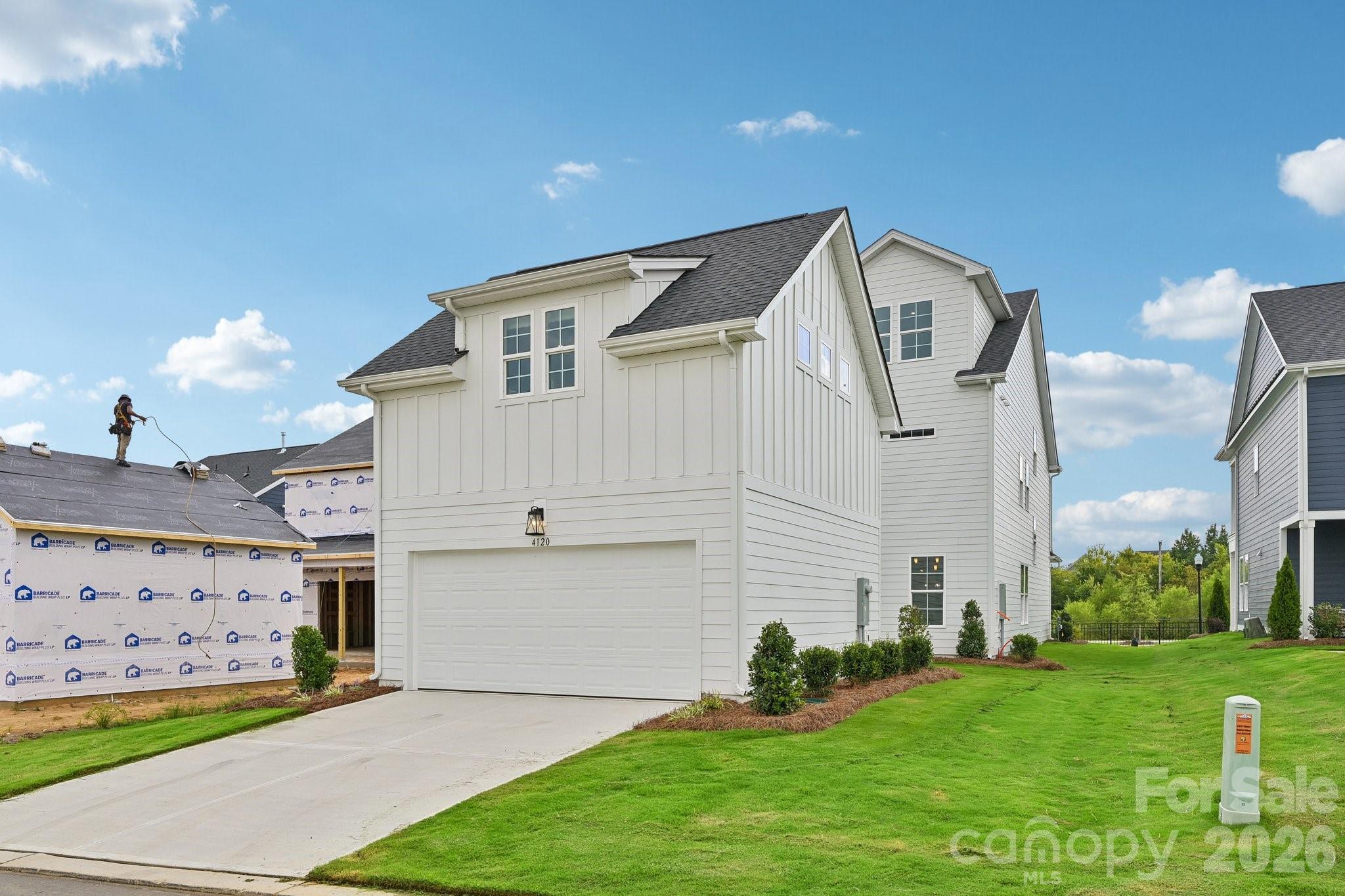 4120 Hickory Place Lane — Pineville