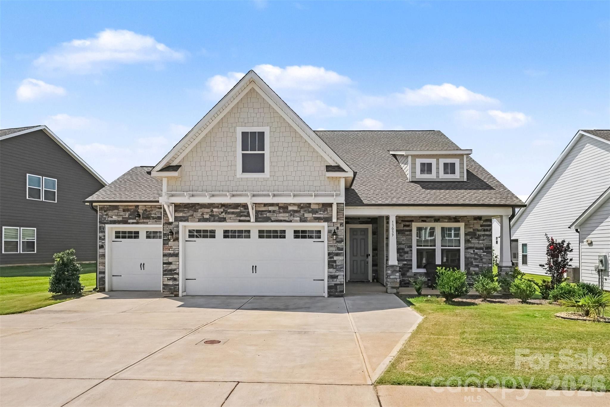 13039 Arnold Palmer Circle — Lancaster