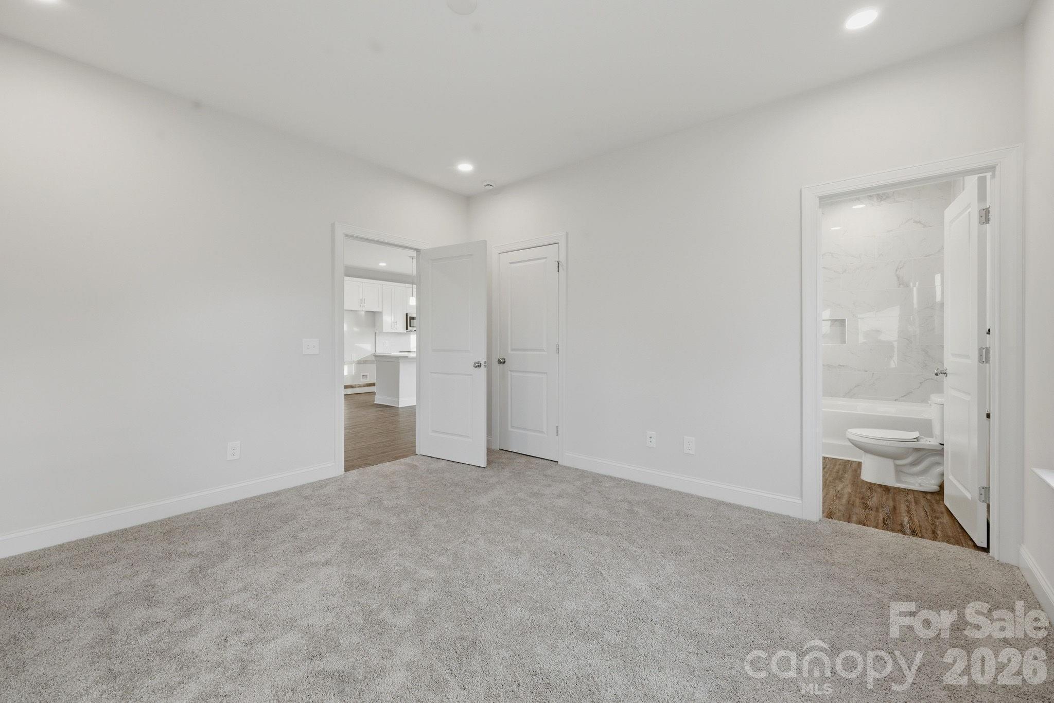 128 N Main Street — Granite Falls