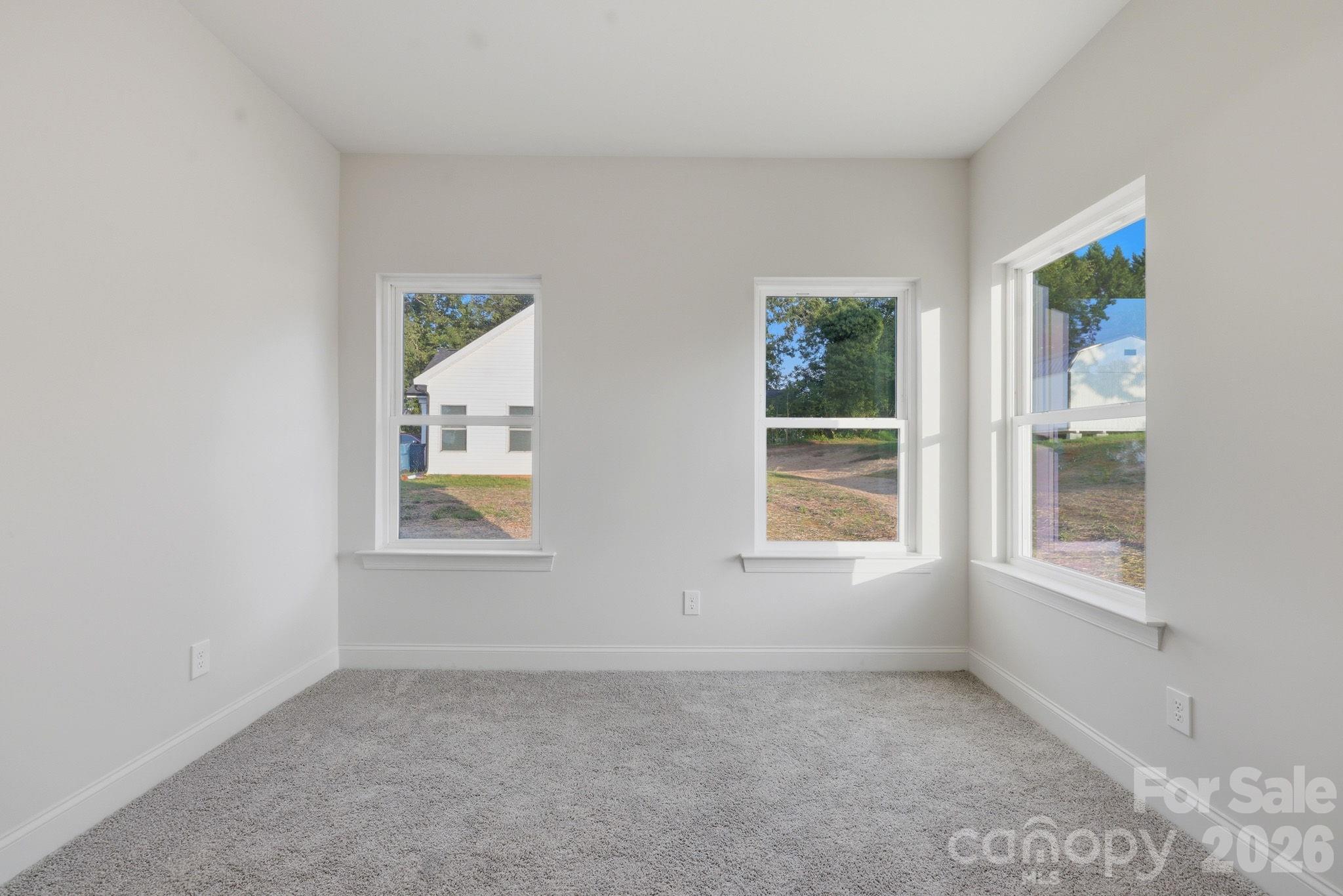 128 N Main Street — Granite Falls