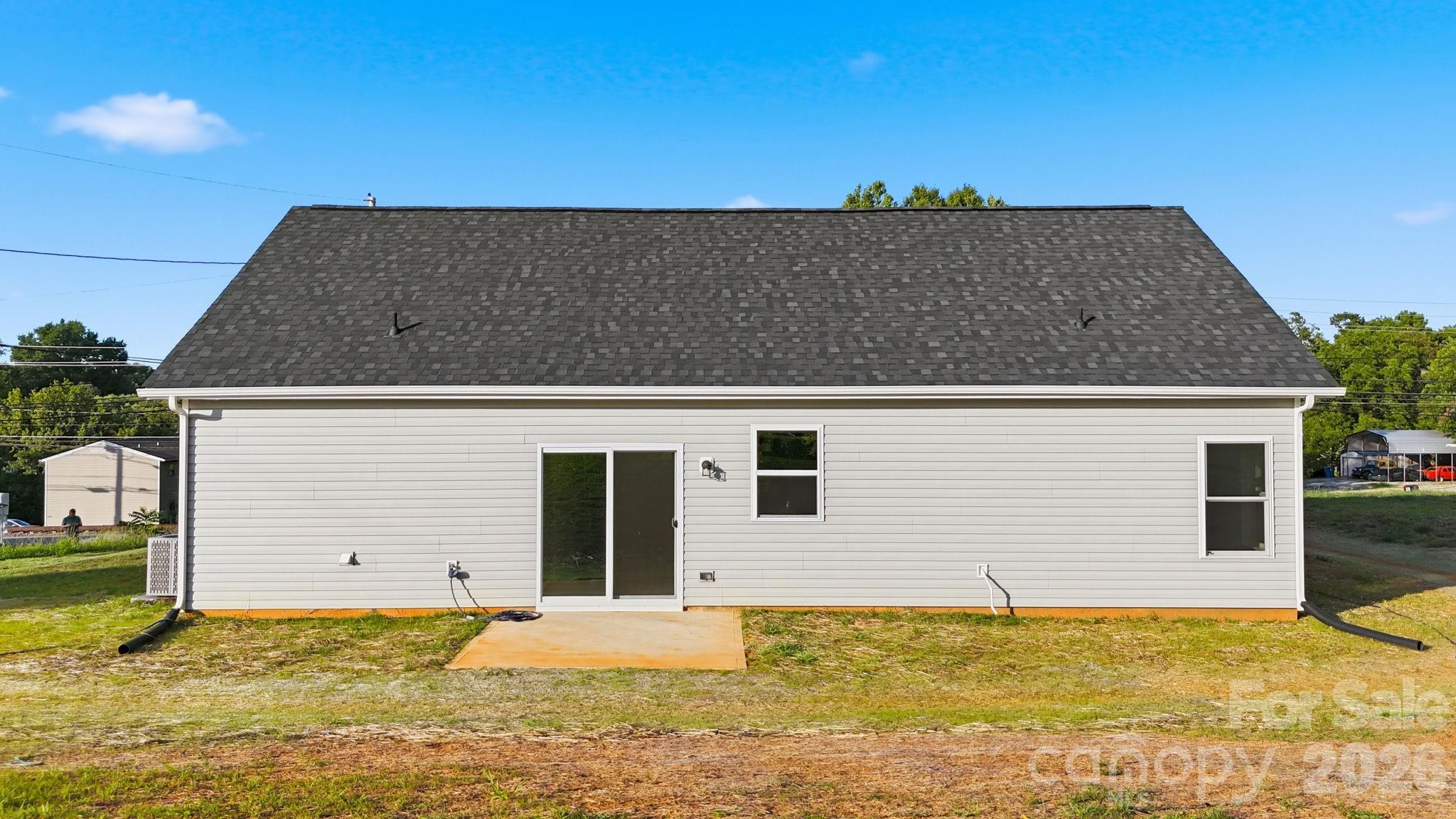 128 N Main Street — Granite Falls
