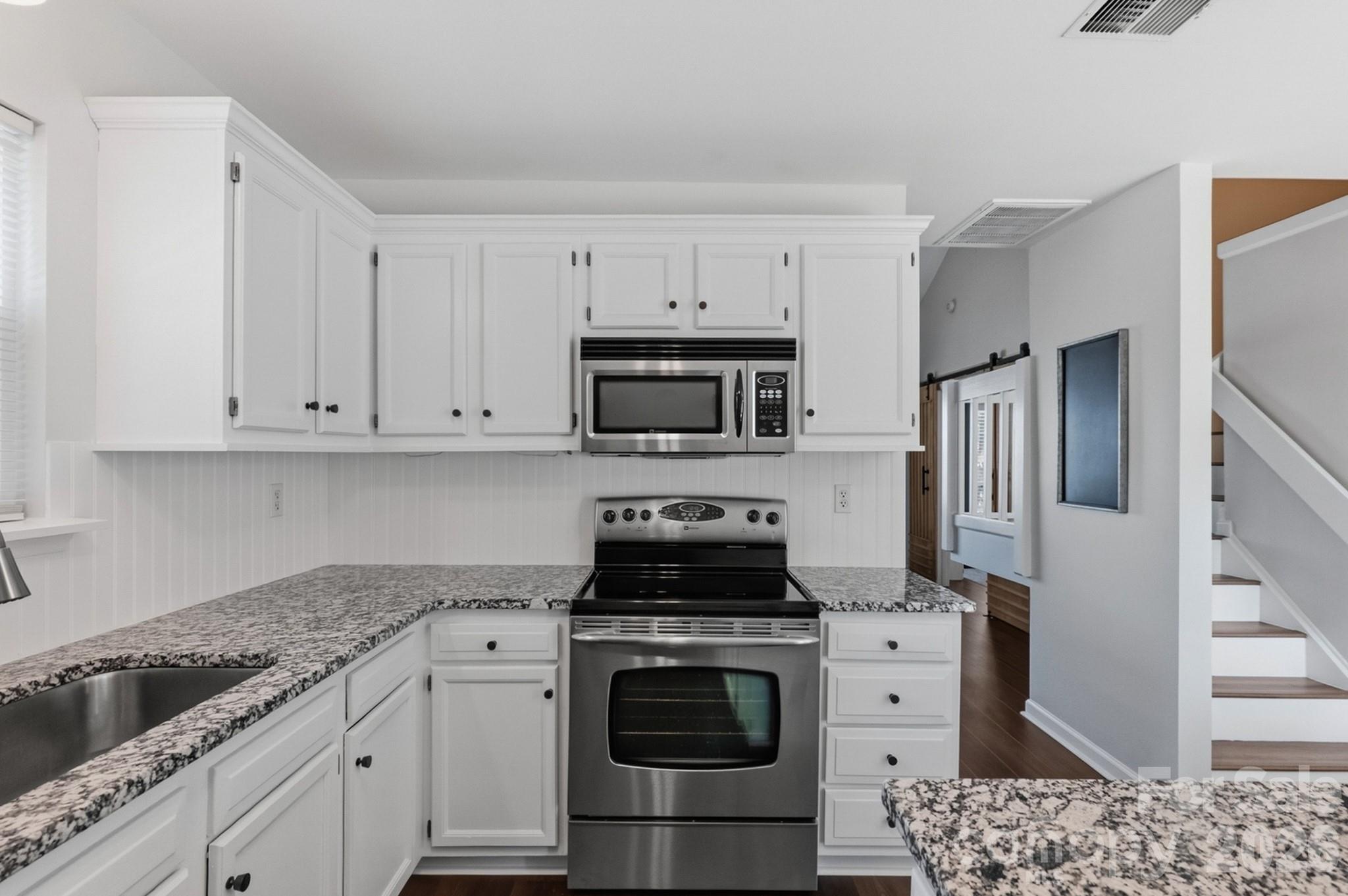8219 Golf Ridge Drive — Charlotte
