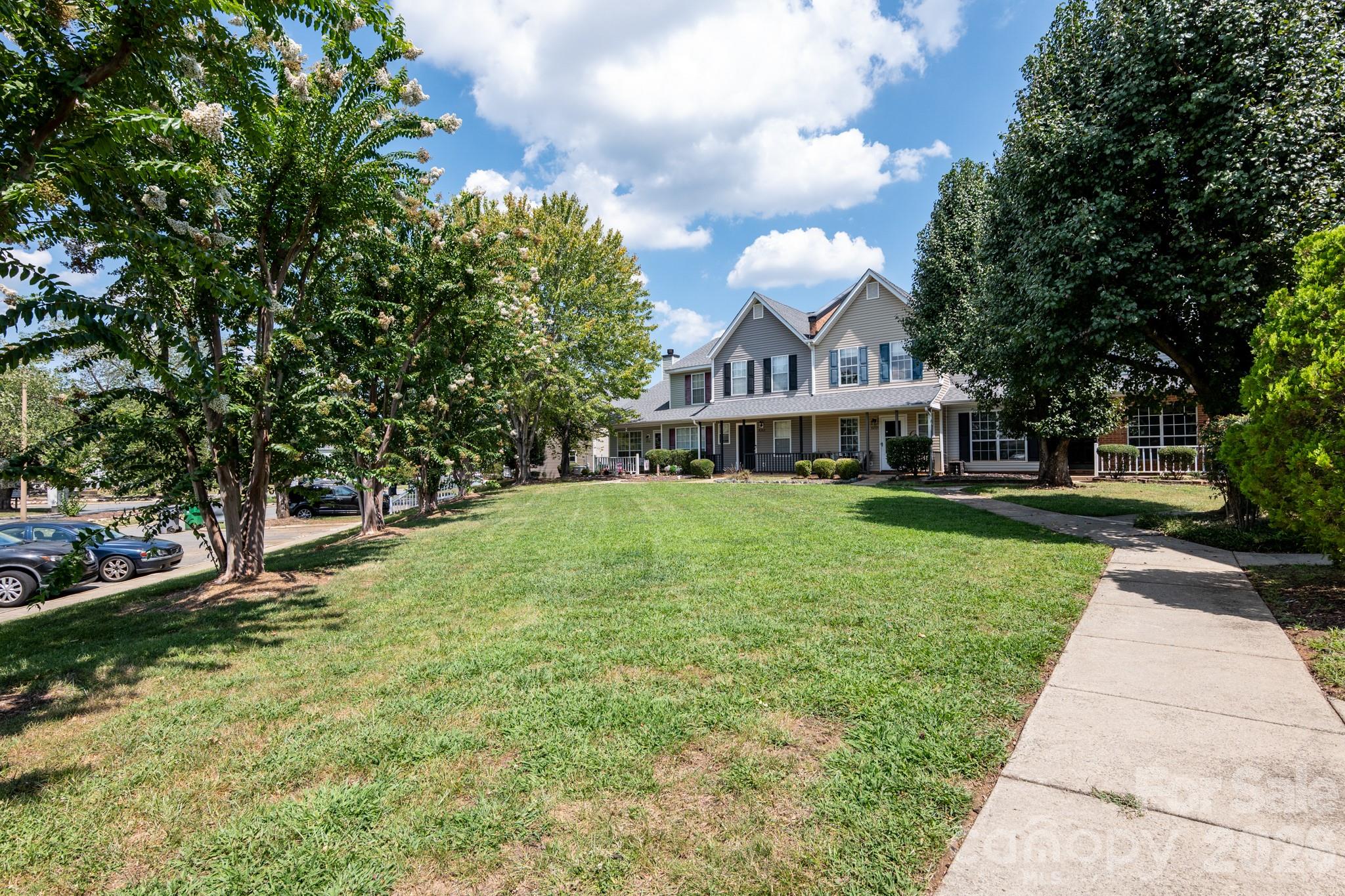 8219 Golf Ridge Drive — Charlotte