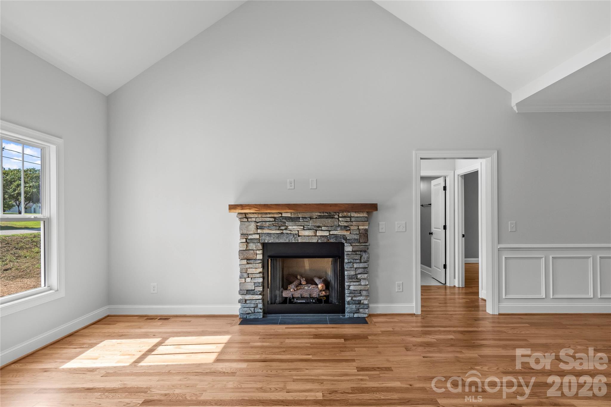 2850 Leonard Road — Lexington