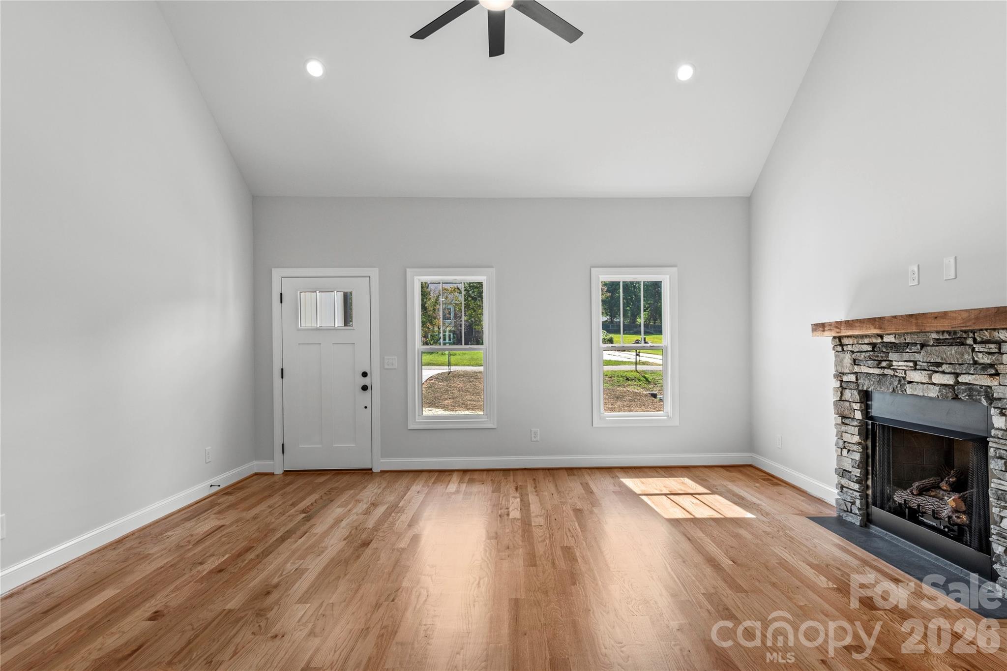 2850 Leonard Road — Lexington