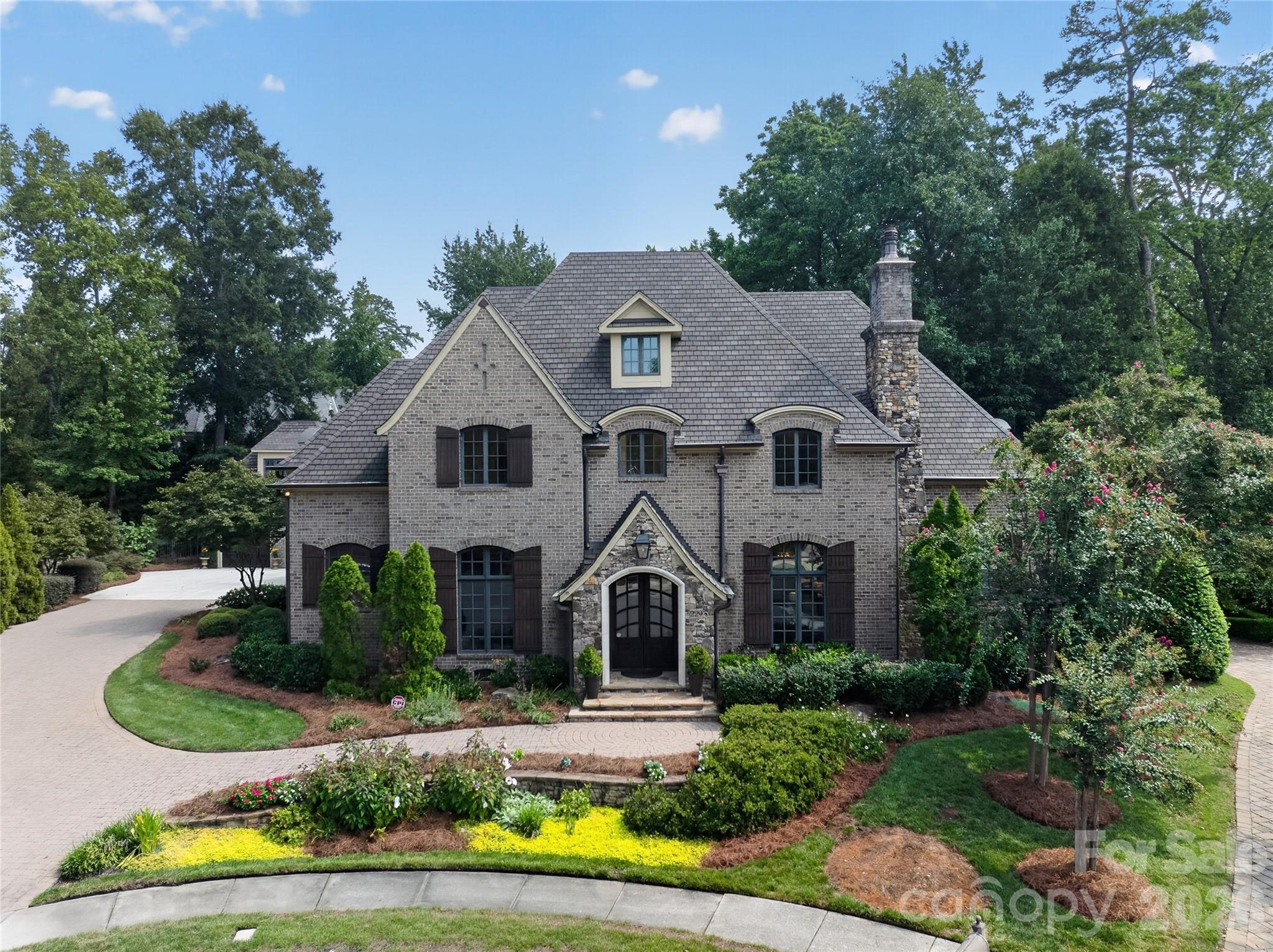 229 Wrenwood Lane — Charlotte
