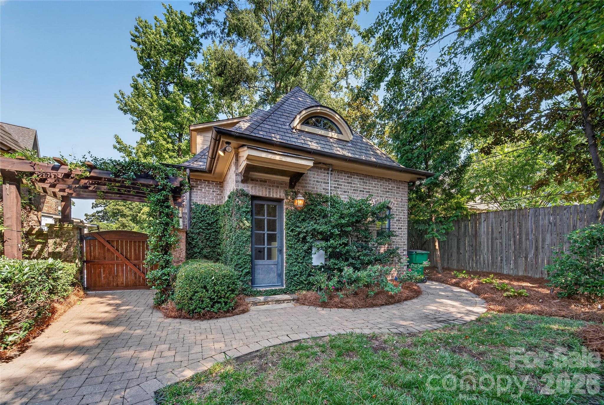 229 Wrenwood Lane — Charlotte