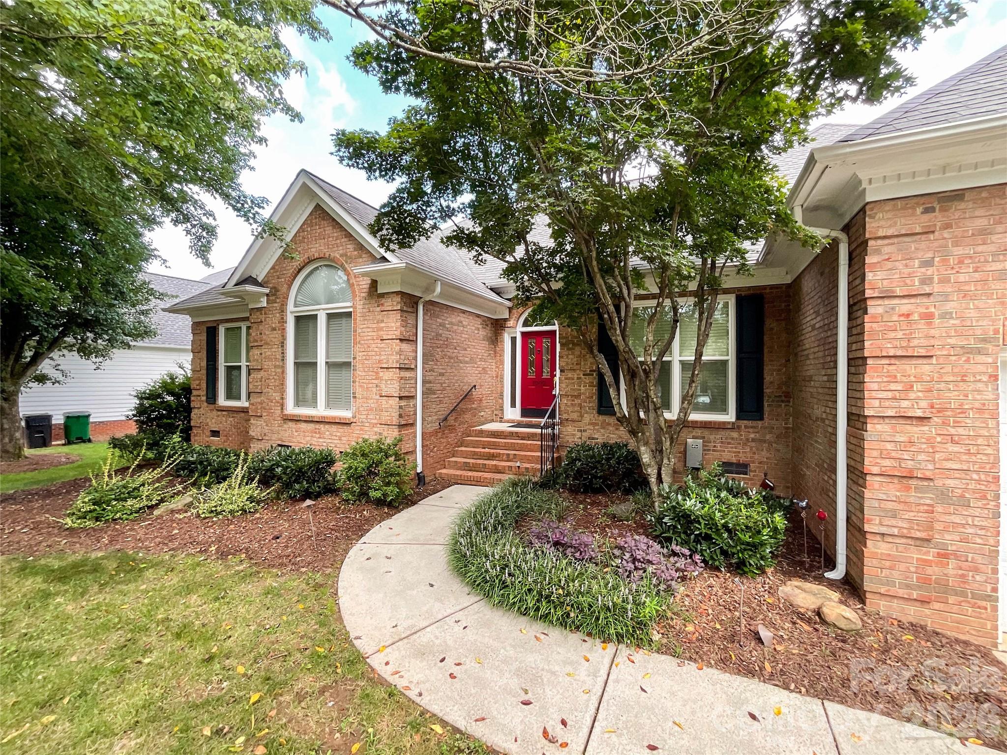 7000 Royce Court — Charlotte