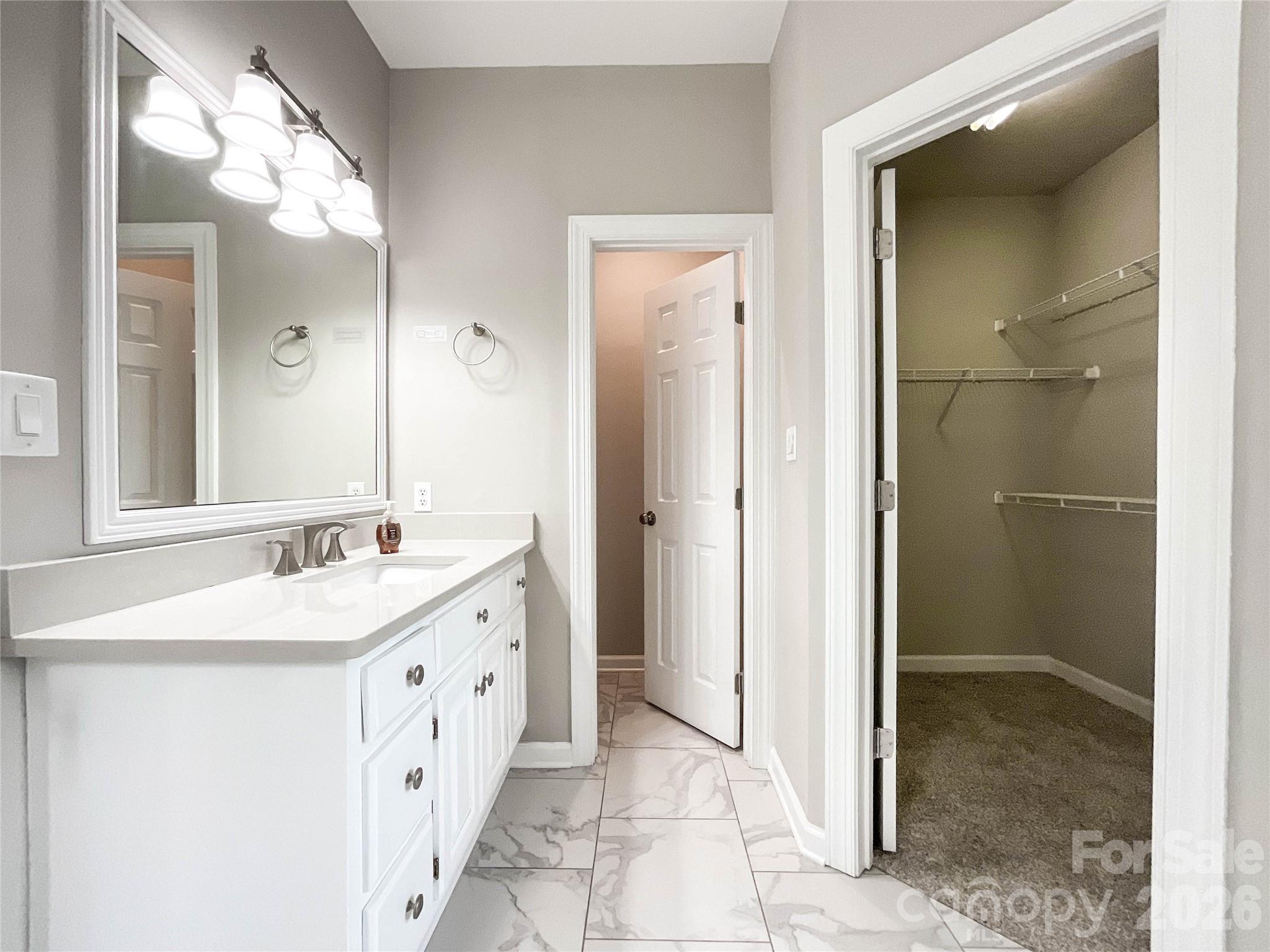 7000 Royce Court — Charlotte